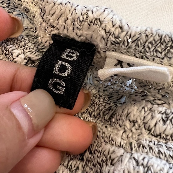 BDG XS cropped sweater - Picture 5 of 5